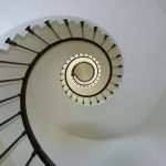 Comment créer le plan parfait pour votre projet d’escaliers